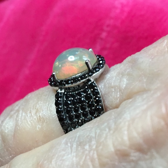 Opal & Spinel sz 7 - Picture 4 of 12